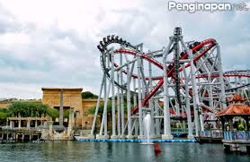 Oke tiba giliran kami untuk naik ke sebuah kereta yang hanya cukup untuk beberapa orang saja. Universal Studio Singapore Penginapan Net 2021