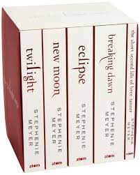 The twilight collection book set 5 books see pictures. Twilight Saga 5 Book Set White Cover Stephenie Meyer Meyer Stephenie Amazon De Bucher