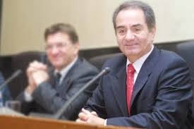 Η τραγουδίστρια που εμφανίζεται στο αθηνών αρένα με τον αντώνη ρέμο και την δέσποινα βανδή είχε γίνει θέμα συζήτησης την προηγούμενη εβδομάδα καθώς. Ls2io Mjfik6tm