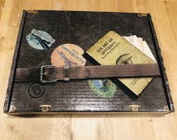 A Full Review Of Dispatch I Spy Monthly Subscription Box Up Reveal The Mystery And Figure Out The Answ Breakout Game Monthly Subscription Boxes Game Prices