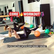 Hilal Leigh London Izmir On Instagram Core Workout Of The Week Every Movement Shown In This Series Requires Engag In 2020 Core Workout Workout Pelvic Floor