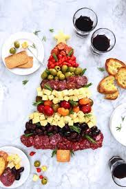 Zucchini, tomato and mozzarella towers. Italian Christmas Food Delallo