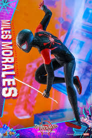 The miles morales sixth scale collectible figure features: Hot Toys 1 6th Scale Miles Morales Spider Man Into The Spider Verse Spiderman Hot Toys Miles Morales Spiderman