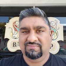 I want a new Commander Rules Committee and I want these 4 to be it. They're  connected and participate with the Commander community. They're experienced  and knowledgeable. They're passionate about the spirit