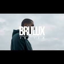 Il se fait connaître en multipliant les freestyles puis en sortant le son benzema, en hommage à. Brulux Julien By Walexs