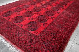 After 20 years in exile, haji nasim now employs thousands of people in his carpet weaving and trading business in eastern pakistan, exporting millions of dollars worth of carpets per year under the made in pakistan label. Ersari Teppich Afghan Vintage 390 X 305 Cm Djoharian Collection