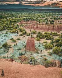 Bienvenidos a mi bella Colombia 🇨🇴 ♥️ “No viajamos para escapar de la  vida, viajamos para que la vida no se nos escape.” 💛💙❤️