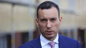 Адриан Иванов: Не потискайте рокендрола в себе си, пишете и свирете  навсякъде