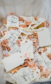 The Key To Happiness Is Love Key Wedding Favors Romantic Wedding Favor Ideas Svetlana Photograp Key Wedding Favors Wedding Gift Favors Diy Wedding Favors