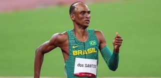 Alison brendom alves dos santos (born 3 june 2000) is a brazilian athlete specialising in the 400 metres hurdles.2 he won a bronze medal. 48t16xwsrcuu M