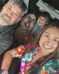 It's the little moments” Snow 2025 in South Louisiana. Yea yea I know  everyone is tired of seeing the snow pictures. But what many of you don't  know is some of us