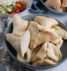 This Spinach Pie Recipe Is One That I Grew Up Eating If You Eat Lebanese Food Often You Might Also Know It Spinach Pie Lebanese Recipes Great Vegetarian Meals