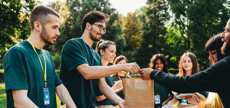 The Big List of Church Volunteer Opportunities - Vanderbloemen