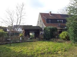 leerstehendes haus mit grossem garten dhh in zentraler lage von refrath fur wg neu grundung direkt an kvb1 14min zur fh deutz haus in bergisch gladbach refrath