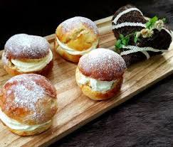Semlor Traditionelles Schwedisches Geback Lebensmittel Essen Geback Susser Hefeteig
