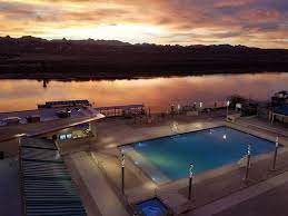 A Blog About Laughlin Nevada Featuring The Latest From The Casinos Local Living Community Restaurants Resort Pools Casino Resort Resort