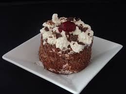 Foret Noire Version Individuelle Dessert Simple Foret Noire Dessert Individuel
