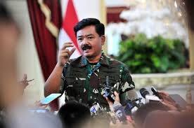 Entdecke rezepte, einrichtungsideen, stilinterpretationen und andere ideen zum ausprobieren. Panglima Tni Revisi Batas Usia Pensiun Tamtama Dan Bintara Tni Diajukan Tahun Ini