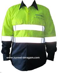 Contoh jenis desain baju tambang yang cukup banyak digunakan oleh beberapa perusahaan adalah kemeja lengan panjang dengan belahan dada. 16 Pakaian Seragam Kerja Tambang Ideas Mens Tops Fashion Jackets