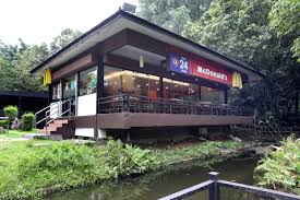 Block 506 hougang ave 8 (image: Hougang 1 Mcdonald Operating Hours