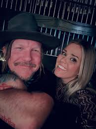 I sho nuff do, love to be witchu Happy V-day wifey ❤️🌹❤️🌹