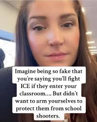 AU 頂 NICE ABOUT THIS CAR