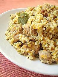 Broken Wheat Dalia Soya Chunks Khichdi Indian Food Recipes Food And Cooking Blog Indian Food Recipes Food Indian Dish Recipes