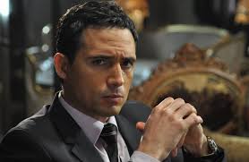 تداول مستخدمون لشبكات التواصل الاجتماعي صورا كثيرة للفنان التونسي ظافر العابدين مع زوجته إل ا ان غالبيتها العظمى خاطئة لذا celebrity news pictures world