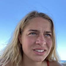 Vanessa Johnstone (vanessajohnstone1)