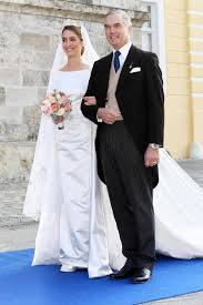 Brautmode Royale Hochzeitskleider Brautmode Braut Und Kleid Hochzeit