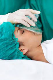 Patient Receiving Oxygen Mask Lying On A Hospital Bed Spon Oxygen Receiving Patient Mask Bed Ad Hospital Photography Oxygen Mask Stock Photos