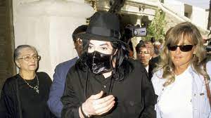 Browse 538 michael jackson wife stock photos and images available or start a new search to explore more stock photos and images. Who Is Michael Jackson S Ex Wife Debbie Rowe And Where Is She Now Smooth
