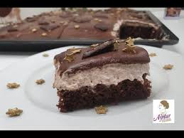 After Eight Torte Vom Blech Mit Einem Saftigen Kuchen Und Einer Leckeren Creme Unverzichtbar Youtube After Eight Torte Saftiger Kuchen Kuchen Und Torten