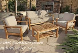 Sofa jati minimalis modern dengan desain yang simpel sangat laris manis saat ini terutama di tahun hanya menggunakan rangka kayu jati dan dibalut busa secara menyeluruh adalah karakteristik dari. Kursi Tamu Sofa Kayu Jati Jepara Mebel Furniture Jepara