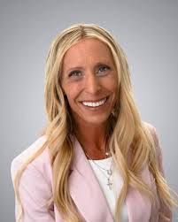 Tara Brophy's Instagram, Twitter & Facebook