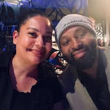 Dawn Lightfoot's Instagram, Twitter & Facebook