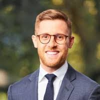 Aaron Mader's Instagram, Twitter & Facebook