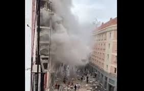 La explosión se registró cerca de la puerta de toledo. Aihpj 88uoyzhm