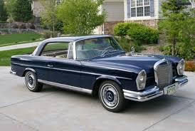 Bat Exclusive 1961 Mercedes Benz 220se Coupe Mercedes Benz Classic Mercedes Models Mercedes Benz