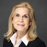 Lynn Kirchner's Instagram, Twitter & Facebook