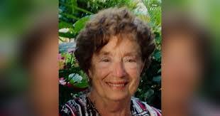 Cindy Cale's Instagram, Twitter & Facebook