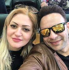 تألق الفنان محمد حماقي خلال إحيائه حفل زفاف إياد وهو الابن الأكبر للمطرب مصطفى قمر، المقام حاليا بأحد الفنادق الكبرى بالقاهرة، بحضور نخبة كبيرة من نجوم الفن والغناء. Ø²ÙˆØ¬Ø© Ù…ØµØ·ÙÙ‰ Ù‚Ù…Ø± ØªØ®Ø·Ù Ø§Ù„Ø£Ù†Ø¸Ø§Ø± ÙÙŠ Ø¸Ù‡ÙˆØ± Ù†Ø§Ø¯Ø± Ù„Ù‡Ø§ Ø´Ø§Ù‡Ø¯