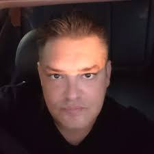 Dr. Loomis and Nurse Marion Chambers arrive at Smith's Grove and notice  patients wandering around outside in a storm. Special thanks to my friend  Set-Jetter for showing me around the various H1/H2/H3