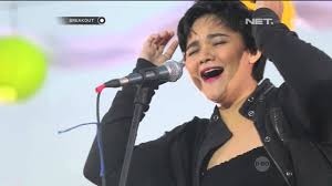 C em c em mengapa terjadi. Nymphea Sudahkah Chords Chordify