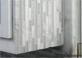Modern White Marble Glass Kitchen Backsplash Tile Backsplash Com White Tile Kitchen Backsplash Kitchen Tiles Backsplash White Tile Backsplash