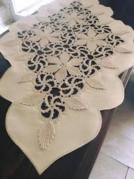 Kumasa Gecirilmeli Dantel Nazarca Com Tig Isleri Dantel Filet Crochet