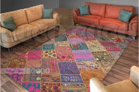 Pembe Tonlarda Patch Work Eski Yamali Kilim Desenli Hali Ortusu Hali Nevresimi Halilar Kilim Hali