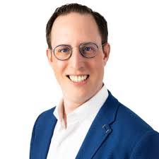 Jonathan Pohl's Instagram, Twitter & Facebook