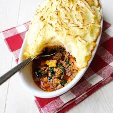Beef And Spinach Shepherd S Pie Recipe Recipes Shepherds Pie Recipe Easy Fall Dinners