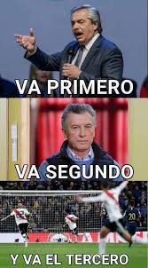 El jugador de boca picó la pelota, trató de humillar a un joven portero de river y él quedó en ridículo. Pin De Tincho Rinaldi En Imagenes De River Plate Cargadas A Boca Imagenes De River Plate Memes De Futbol